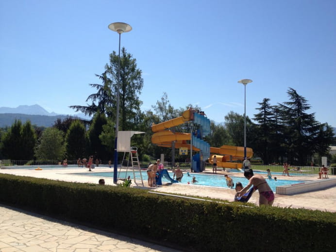 La piscine de Montmélian à 2 minutes 