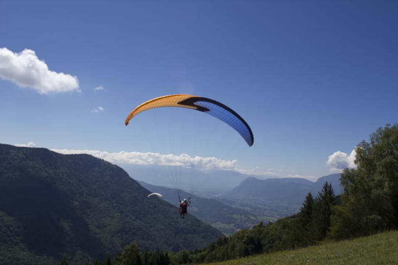 Décollage parapente Montendry