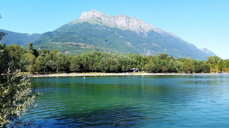 Lac de carouge